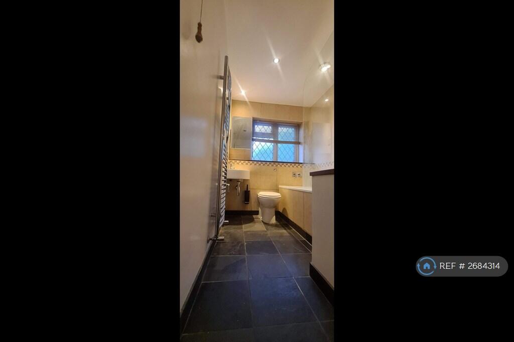 Family Bathroom