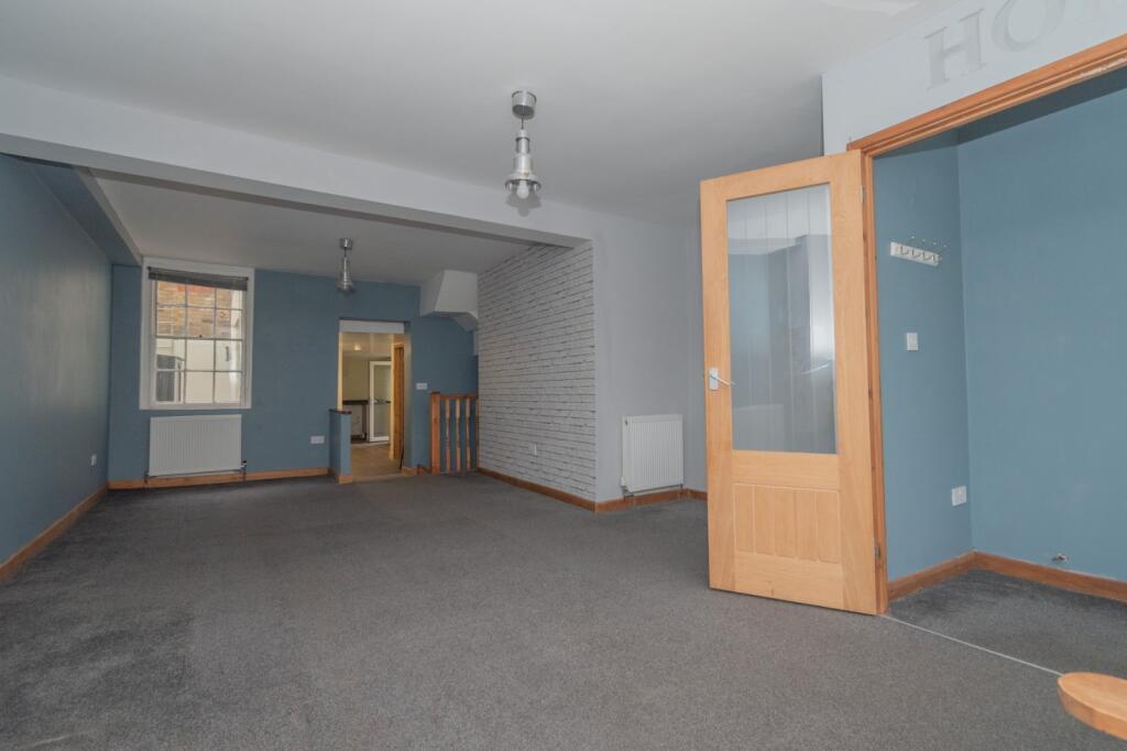 general 2 George Str