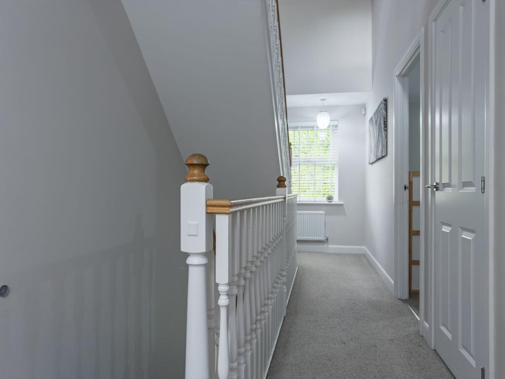 1st floor landing