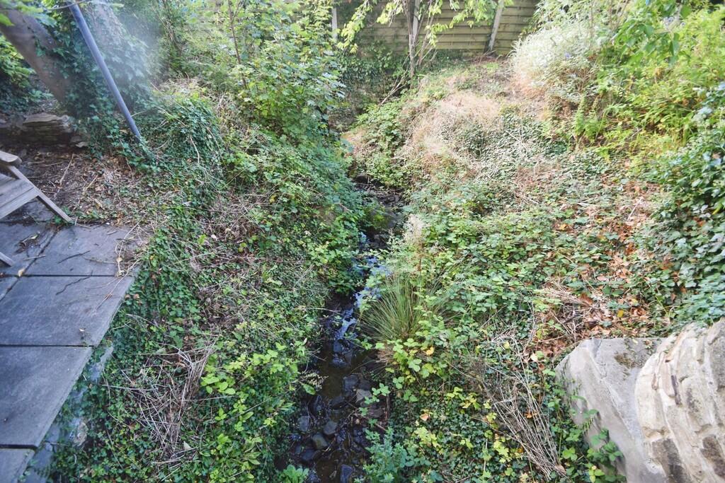 354348e0-Garden 2...