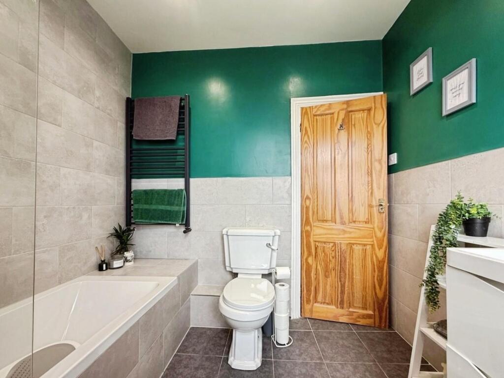 0b5d2911--494F-AD73-45CF4B536968-12040-000023ECCE5