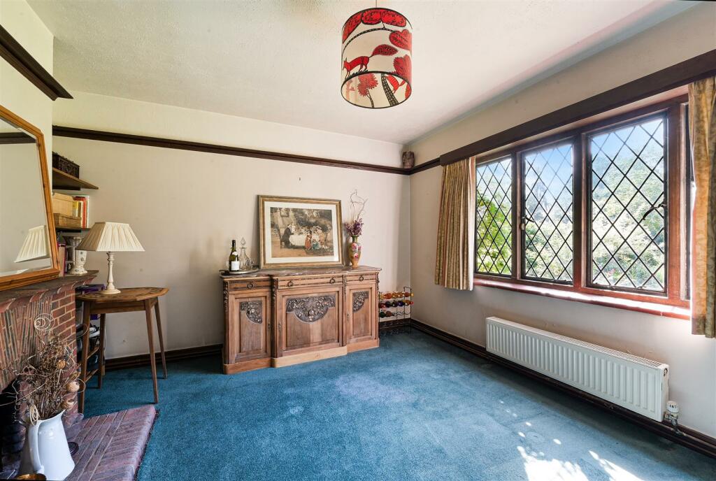 CLAREMONT ROAD (11).jpg