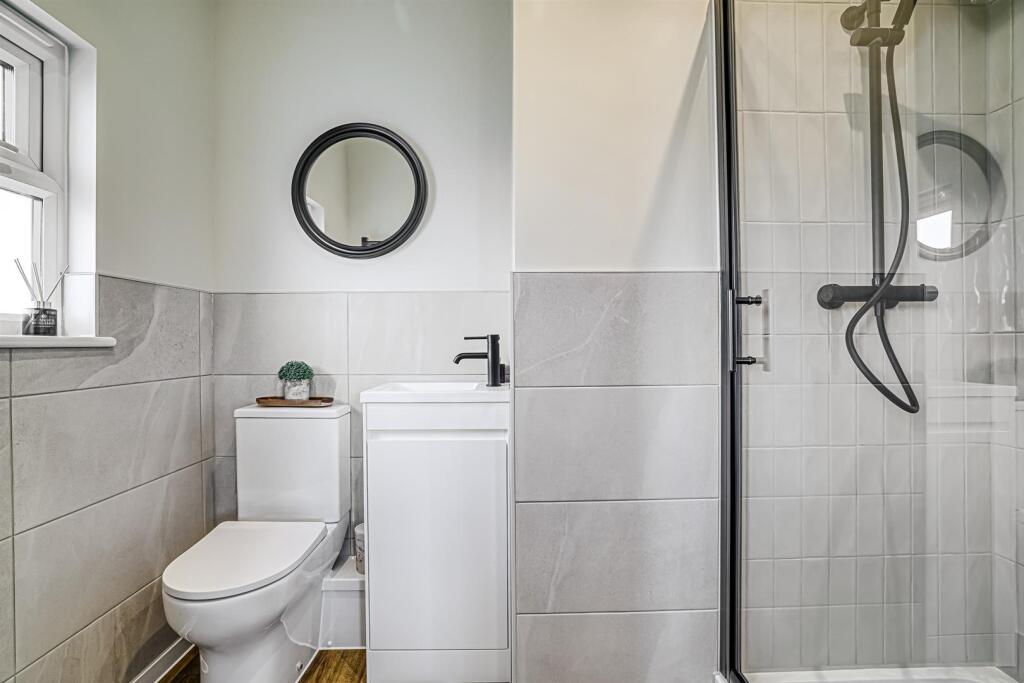 Room 7 (15).jpg