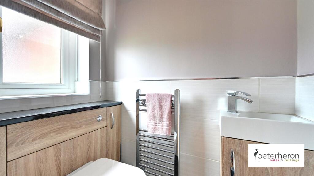 Cloakroom/WC