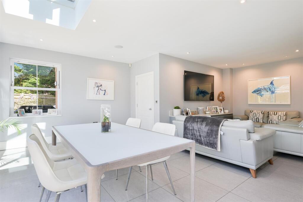 COPPER BEECHES- (20).jpg