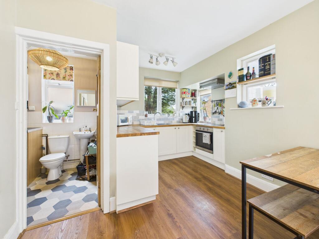 Dining Kitchen and Wc