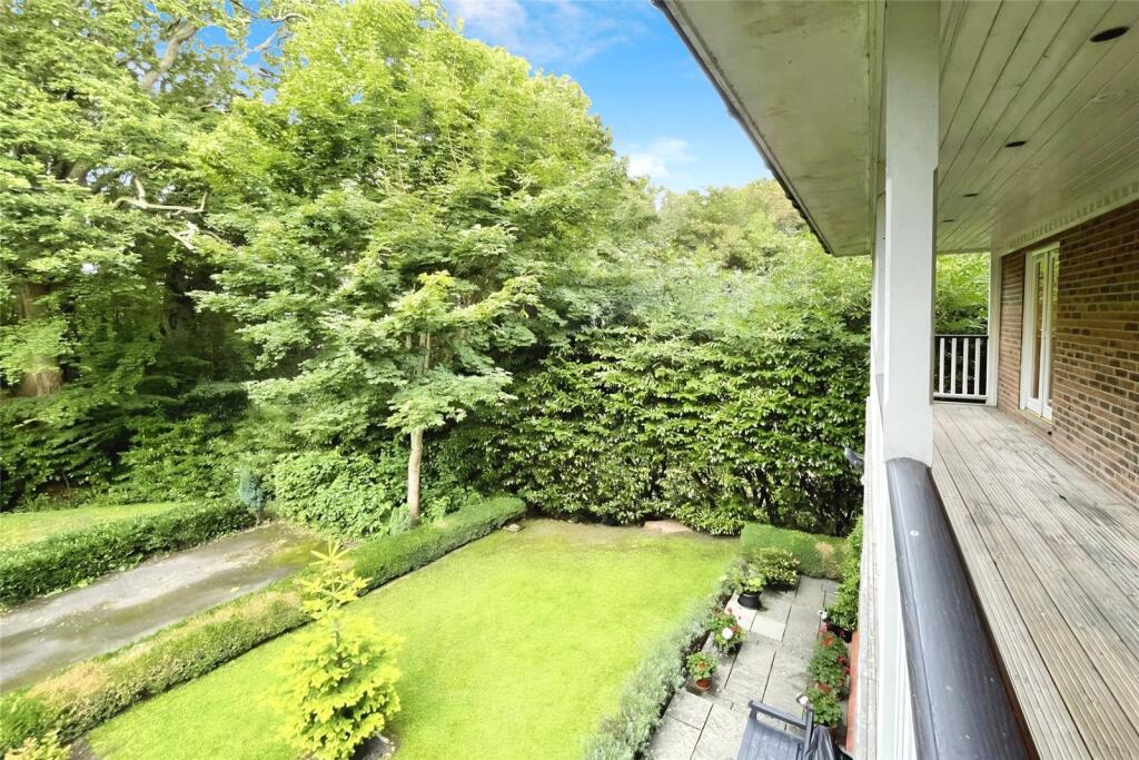 External Balcony