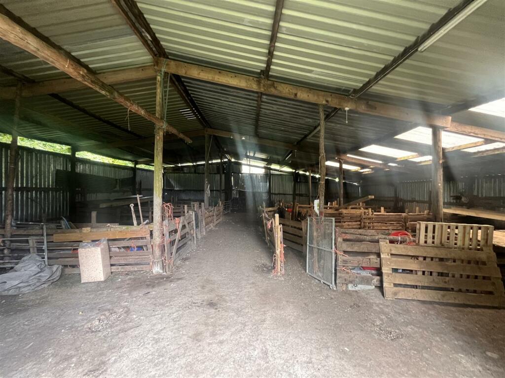 4 Bay Sheep Shed