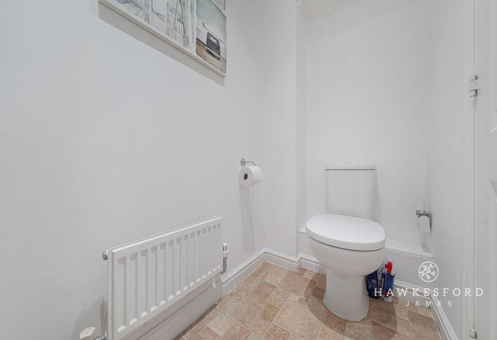 Ringlet Grove, Iwade - Downstairs W.C