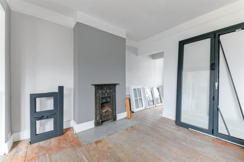 WALTON STREET, 24 AND 24A- (29).jpg