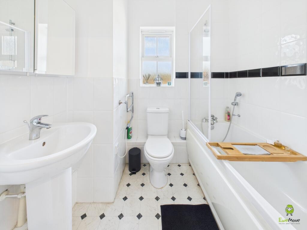 Empire Walk Available from Clinton Crawford @ Ewem