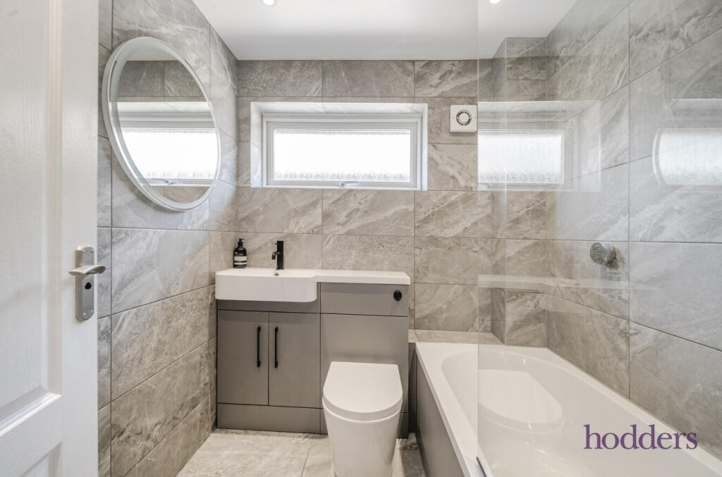 ae72c13a-fb2c-4ea...