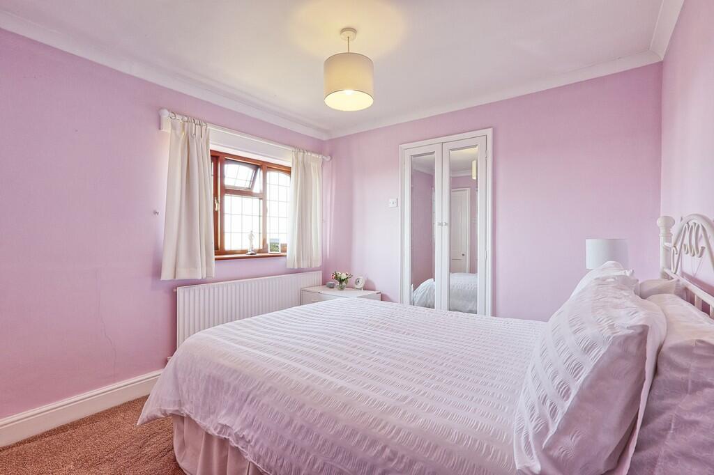 IMG_4879_80_81_ea...