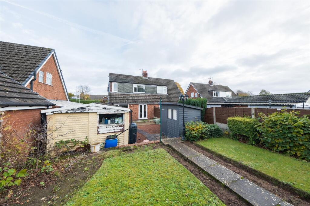 252 Swanlow Road-031.jpg