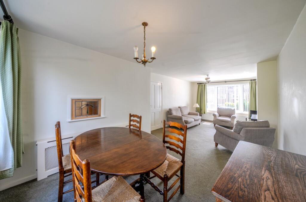 Open Plan Lounge Diner 