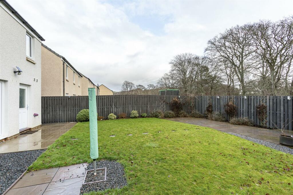 8 Knoll Park Drive Galashiels 55.JPG