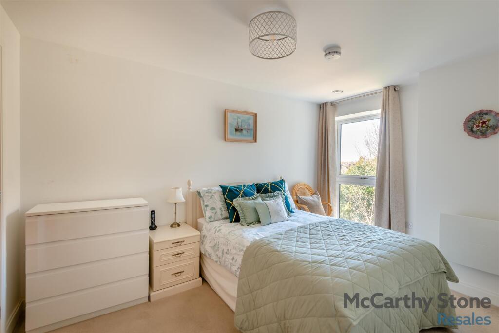 8634673-interior03.jpg