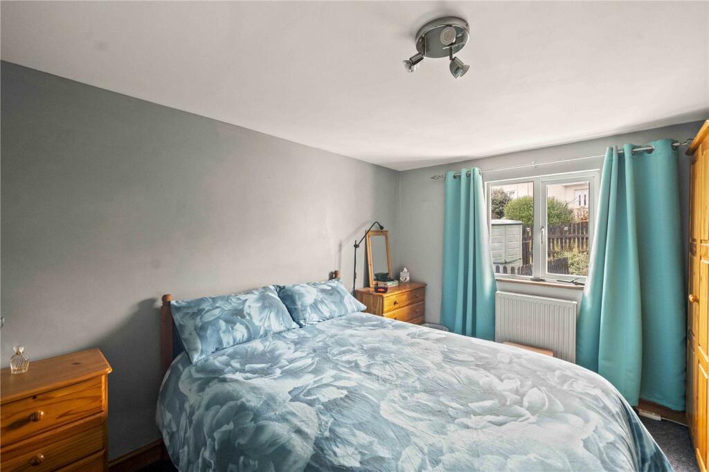 Bed 1