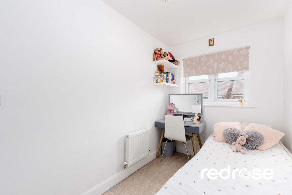 40 Pilgrim Drive-...