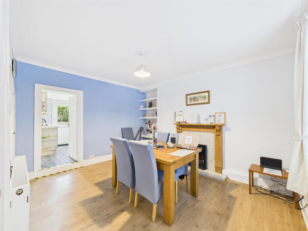 Dandorlan Road, Burry Port