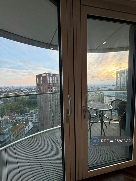 Balcony With a Panoramic View Over East London