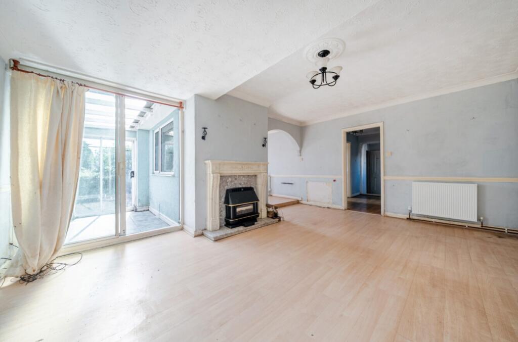 1358613-6-68d1400cecc5f