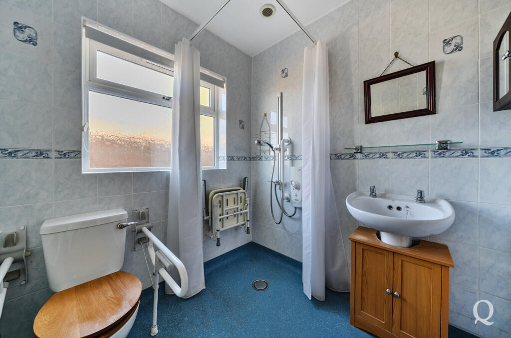 8572cb25-4d8f-451...