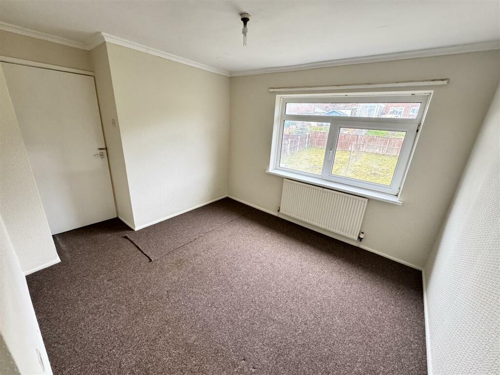REAR BEDROOM 1