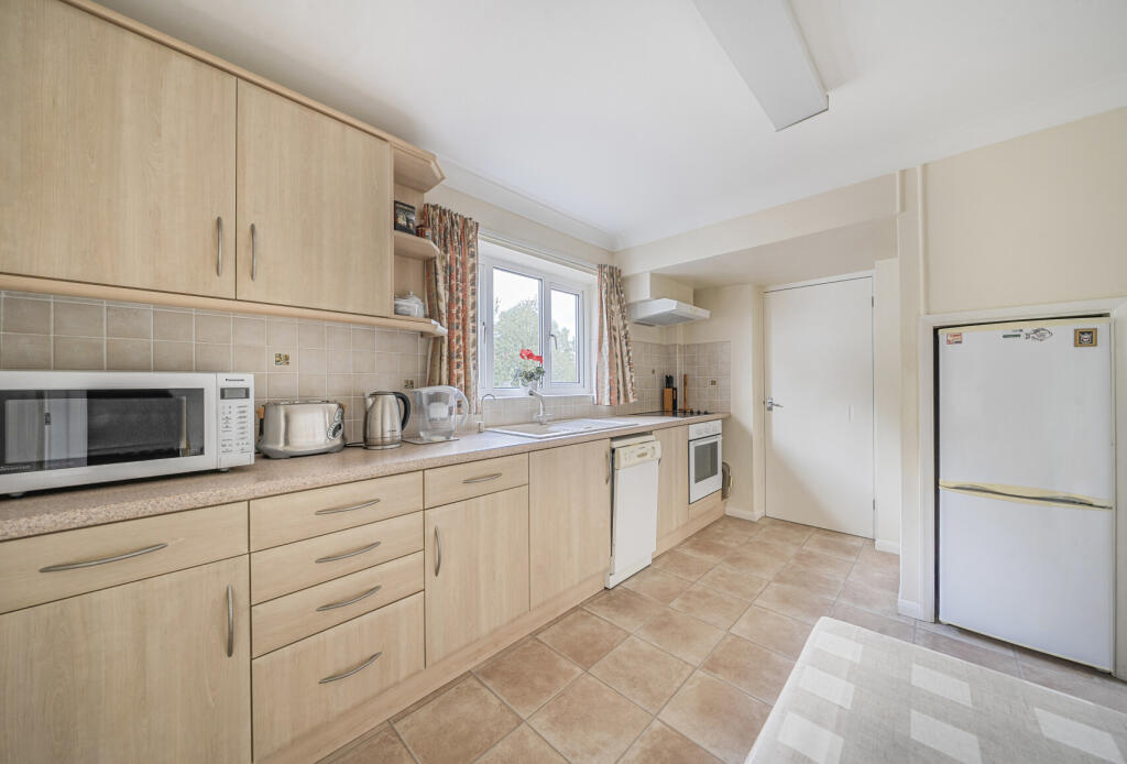 1346690-18-68b5cb...