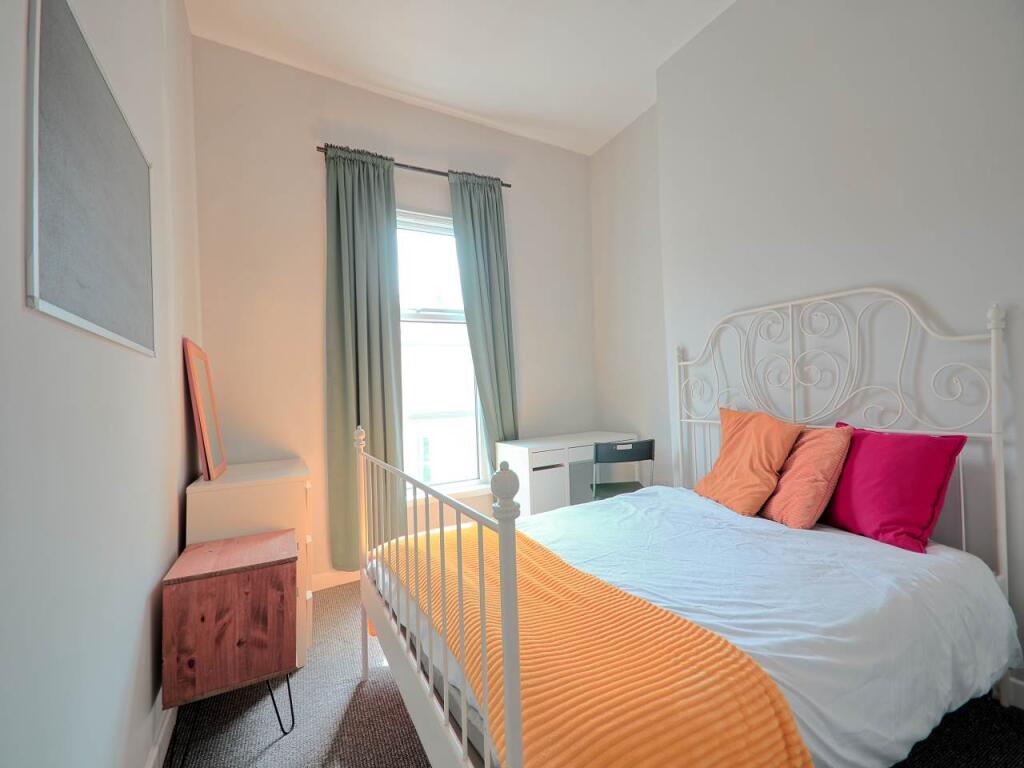 bed 3