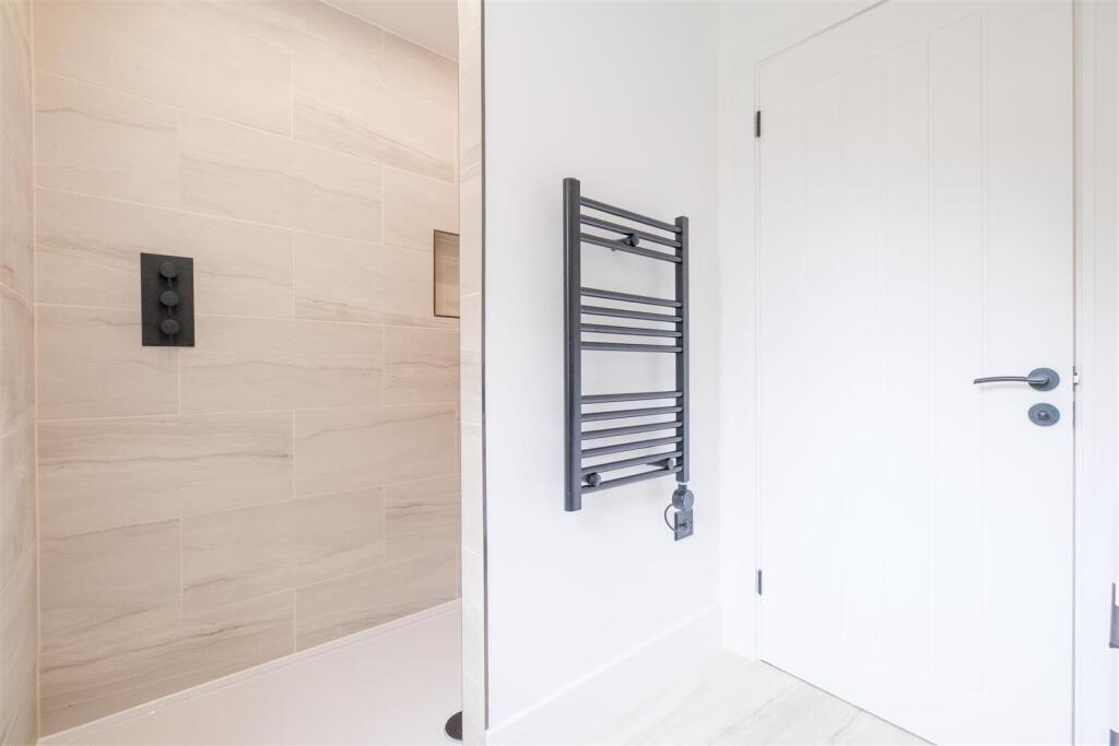 Parry Liskeard New build-27.jpg