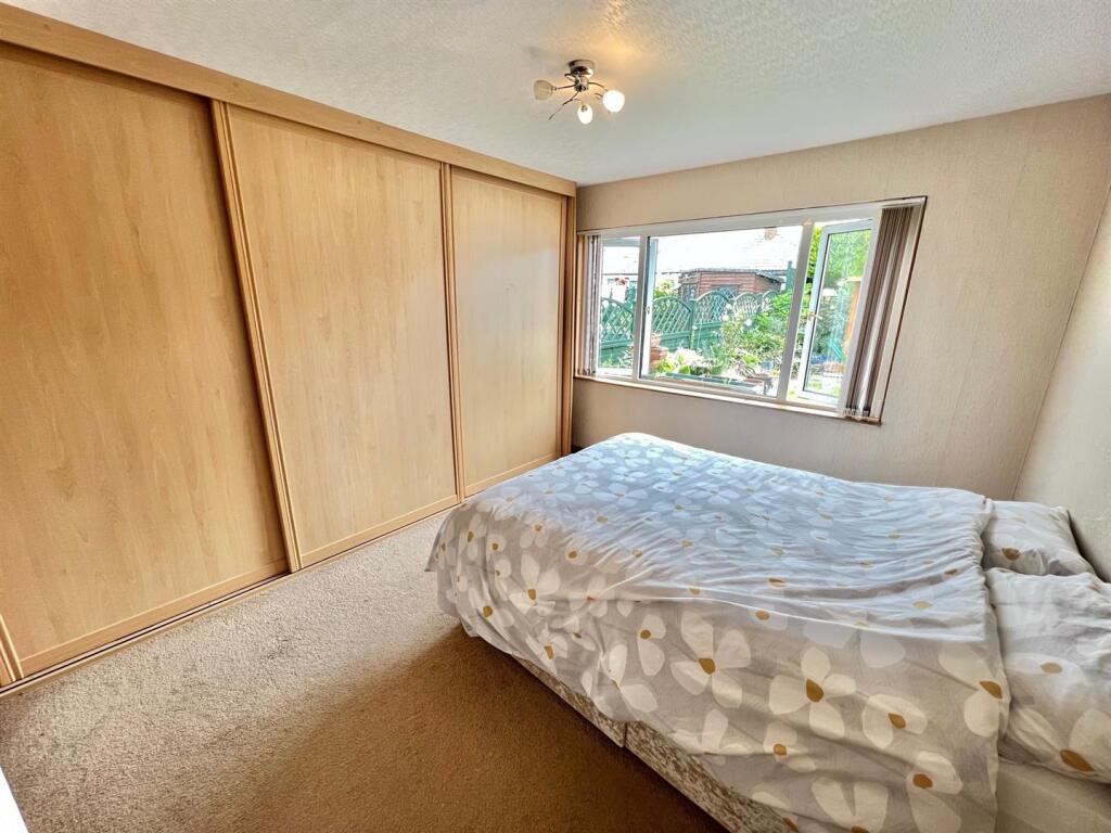 Bramleys Estate Agents - Woodlands Road - Lepton (