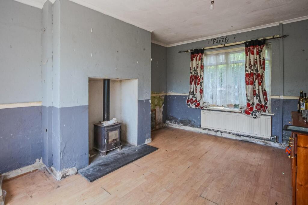 15 Dan Y Graig-2.jpg