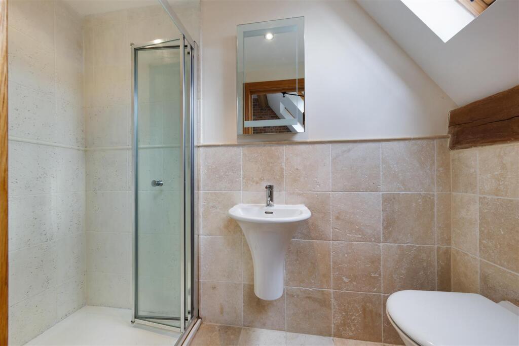 En-Suite Shower