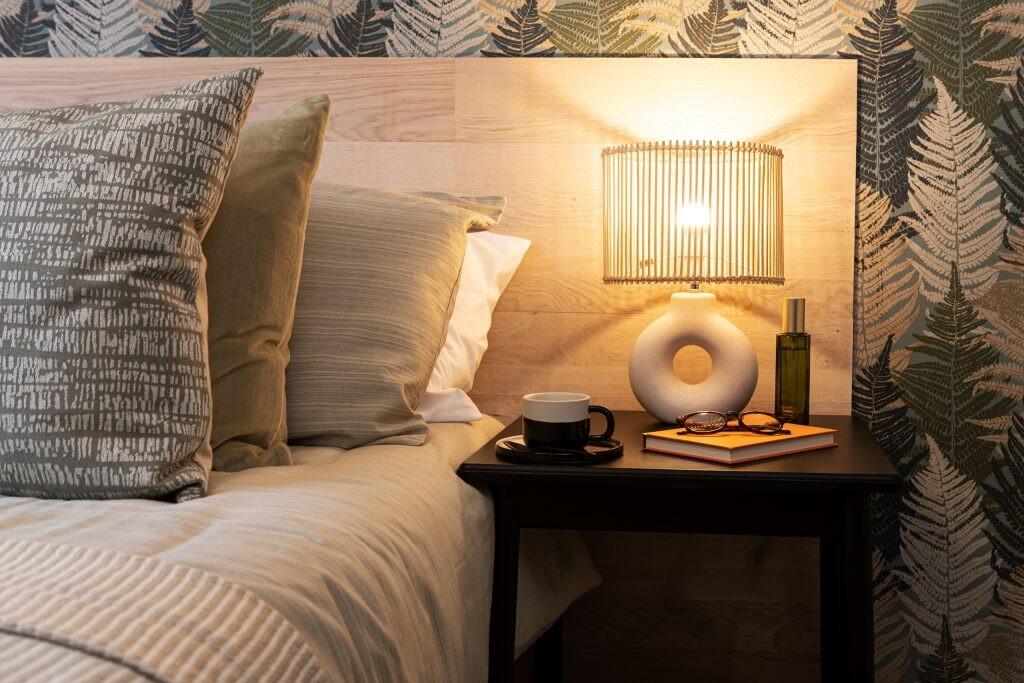 Example Interior ...