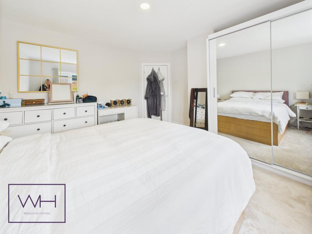 CAM03785G0-PR0282-ST