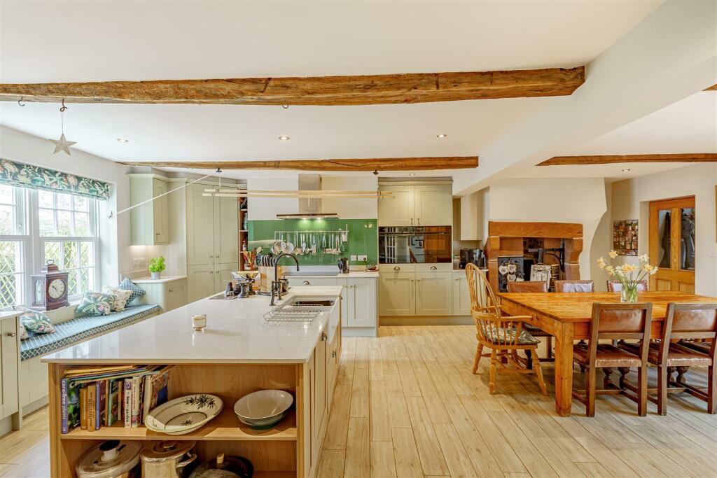 Dining Kitchen
