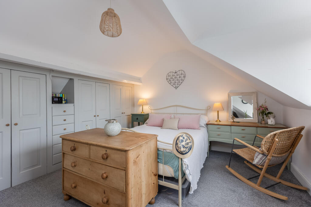 Westgate 116 Bedroom 1-1