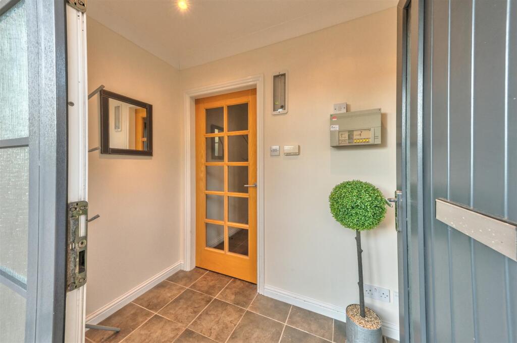 15 Dudhope Gardens Dundee-23.JPG