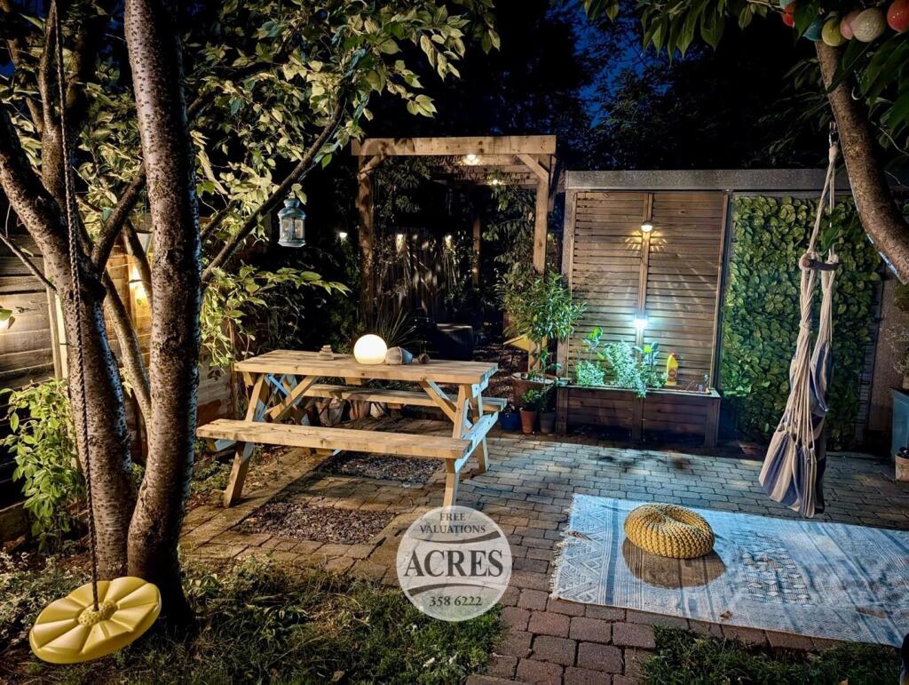 42418757-1f42-45b1-adff-54168b788d35 (Large).jpg