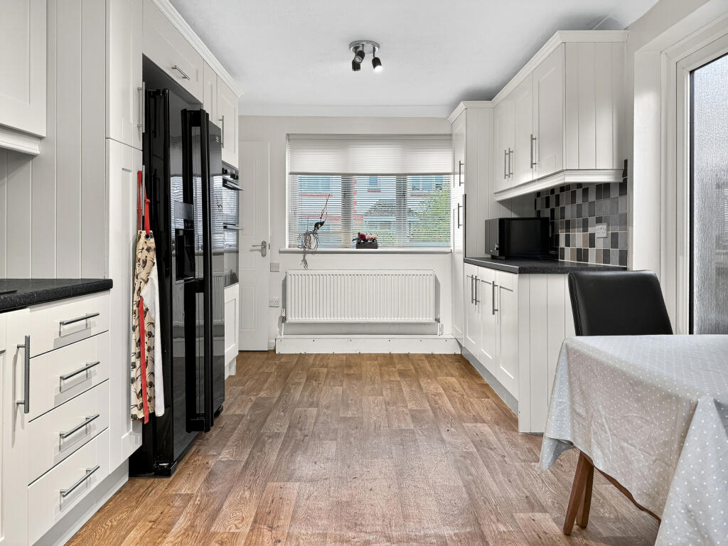 Photo 03-11-2025, 15 17 39