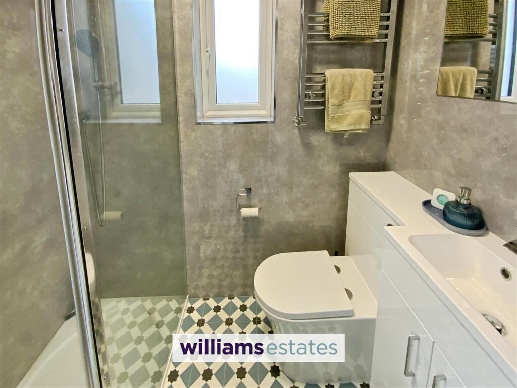 ground floor shower room