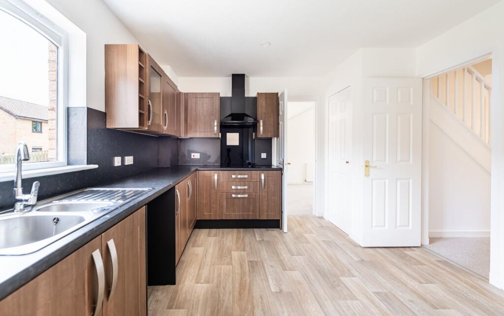 Breakfasting Kitchen