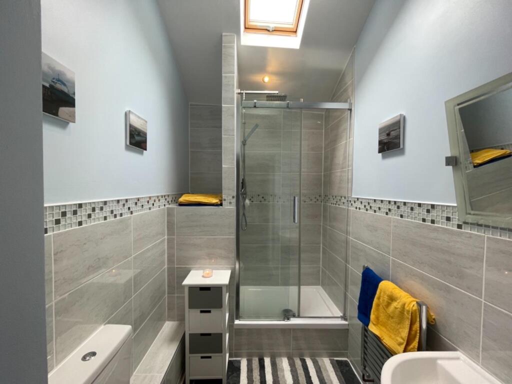Modern Shower Room