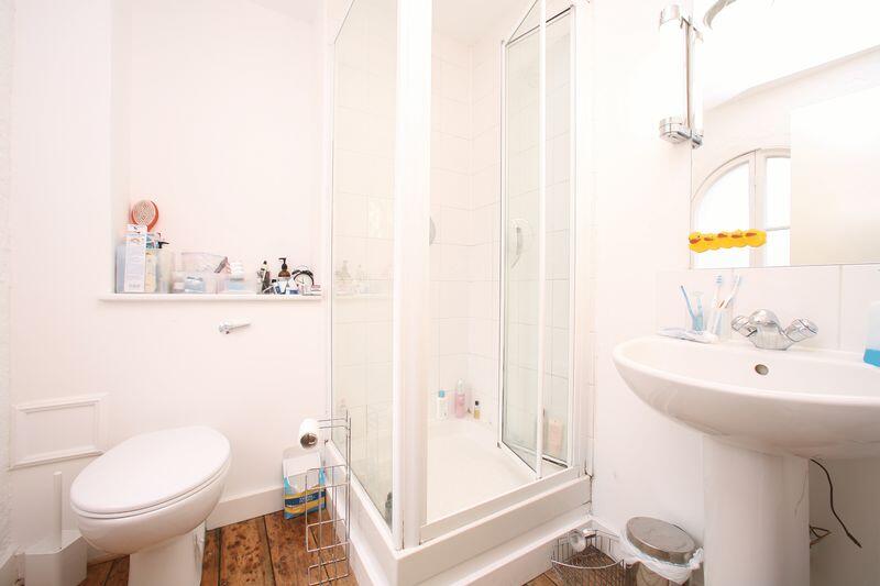 Ensuite Shower Room
