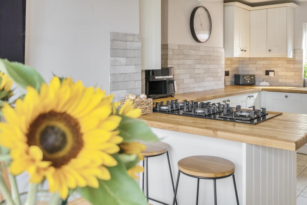 1315526-9-685d752296687