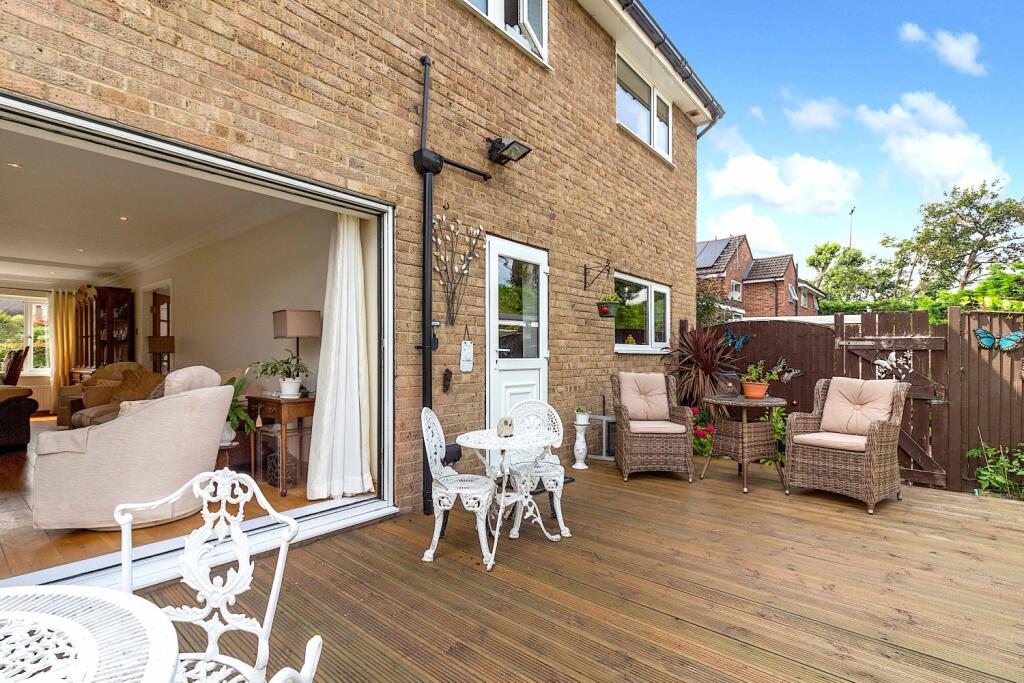 6 Edgerton - Terrace