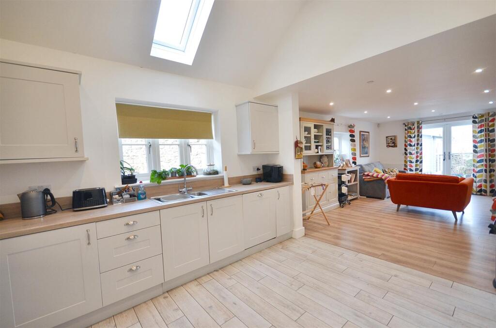 Kitchen to Dining/Family Room