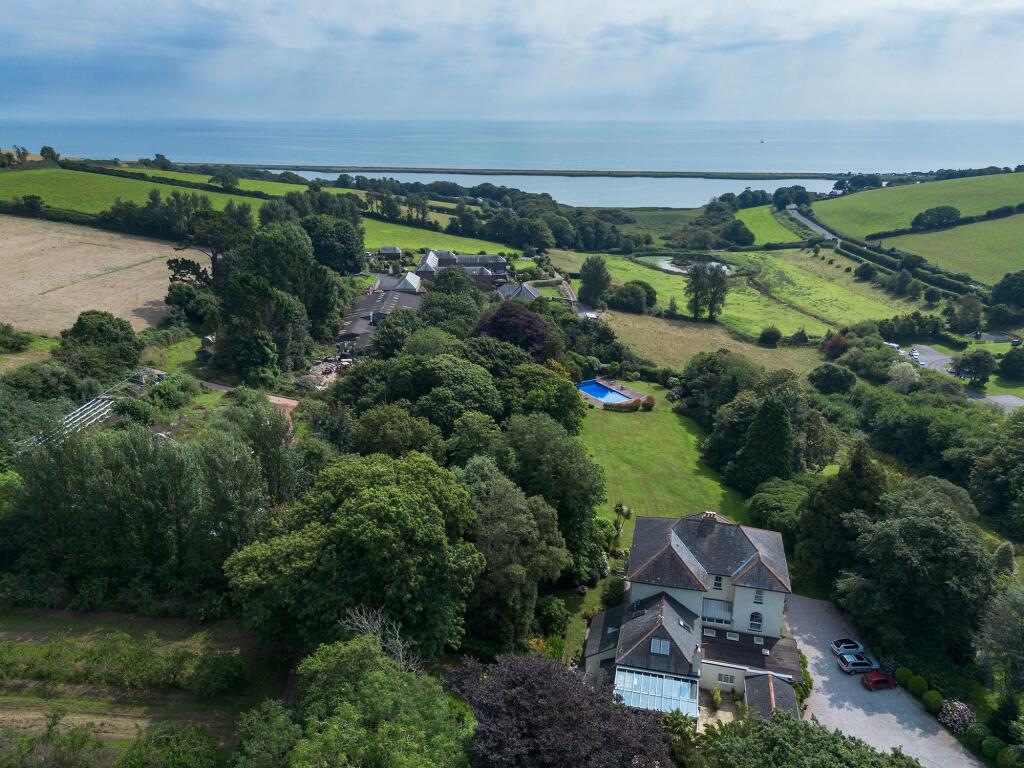 1 Stokeley Manor, Stokenham, Drone