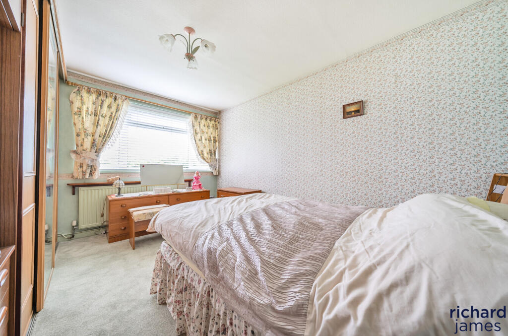 46d95fb1-cf62-429...